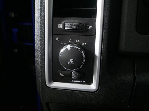 Used 2016 RAM 2500 Big Horn image 26