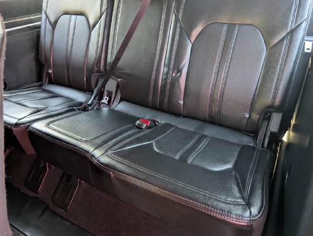Used 2021 Ford Expedition Max Limited AWD/4WD image 32