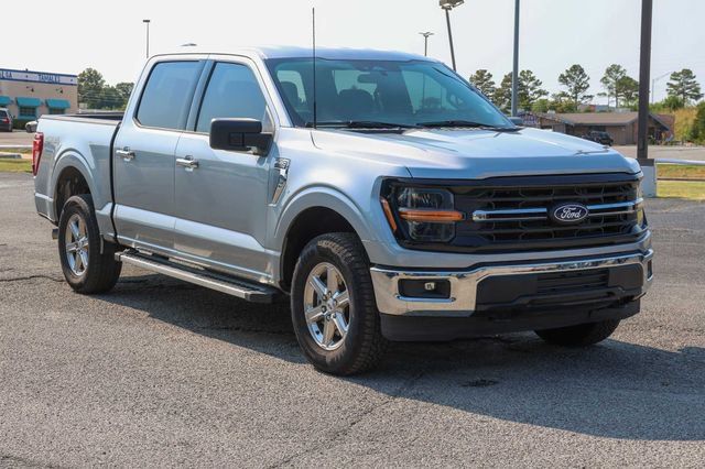 Used 2025 Ford F150 XLT w/ Equipment Group 301A Standard AWD/4WD image 1
