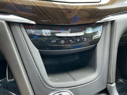 Used 2023 Cadillac XT6 Sport w/ Platinum Package AWD/4WD image 23