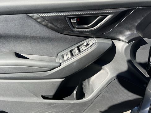 Used 2023 Subaru Crosstrek 2.0i image 14