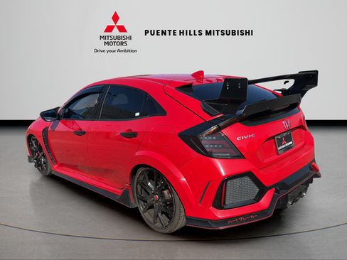 Used 2019 Honda Civic Type R image 6
