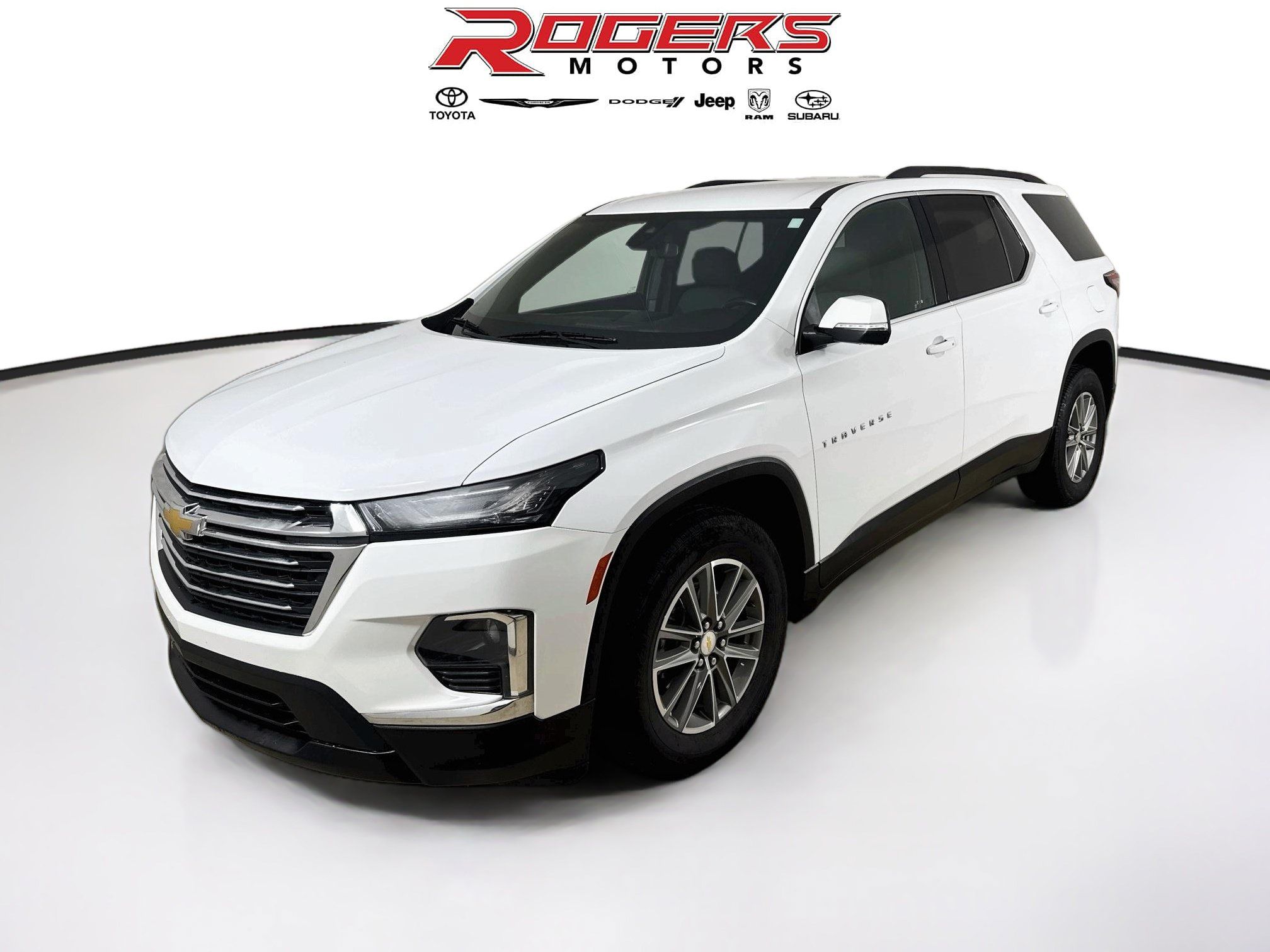 Used 2023 Chevrolet Traverse LT AWD/4WD image 3