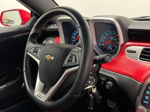 Used 2015 Chevrolet Camaro SS w/ Commemorative Special Edition RWD image 71