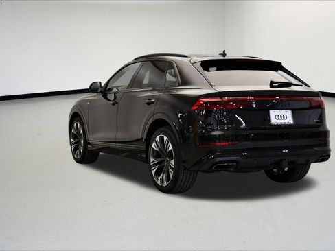 New 2026 Audi Q8 Premium Plus image 3