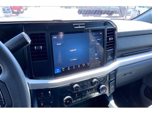 Used 2025 Ford F350 XLT w/ Black Appearance Package AWD/4WD image 7