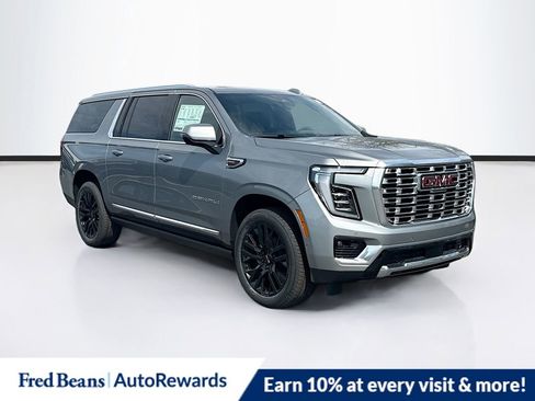 New 2026 GMC Yukon XL Denali w/ Denali Reserve Package AWD/4WD image 1