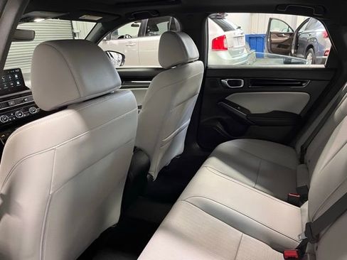 Used 2025 Honda Civic Sport image 17