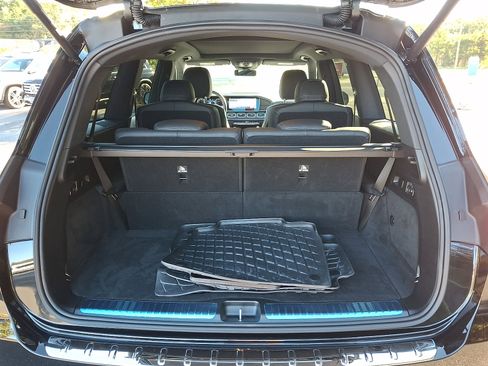 Used 2025 Mercedes-Benz GLS 450 4MATIC image 31