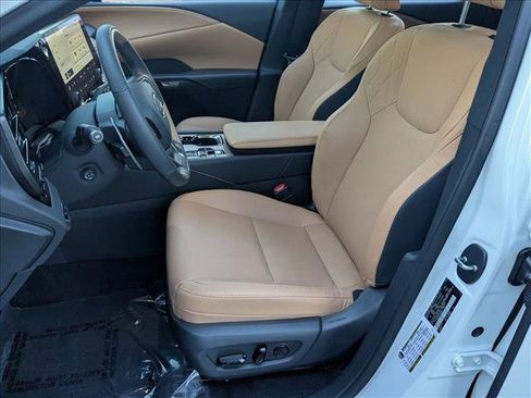 Used 2025 Lexus NX 350 NX 350 Premium image 16