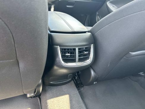 Used 2024 Chevrolet Malibu LT FWD image 20