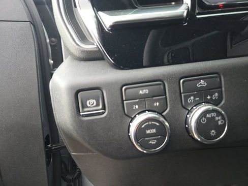 Used 2026 GMC Sierra 1500 SLE w/ LPO, GMC Protection Package image 25