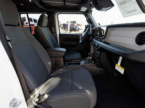 New 2026 Jeep Wrangler Unlimited Sport image 30