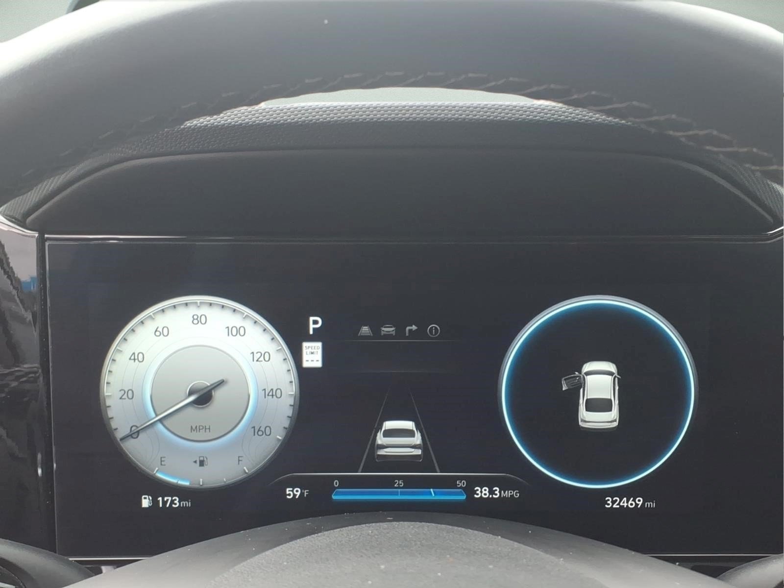 Used 2025 Hyundai Elantra Limited FWD image 21
