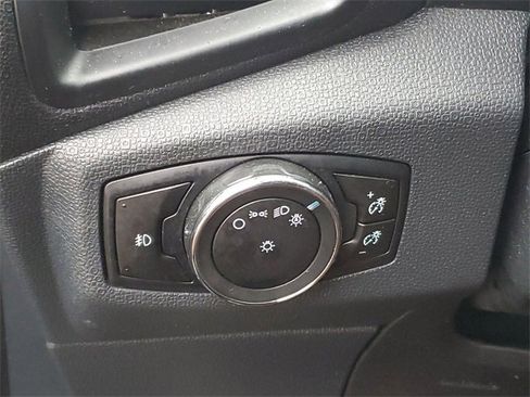 Used 2020 Ford EcoSport SE image 22