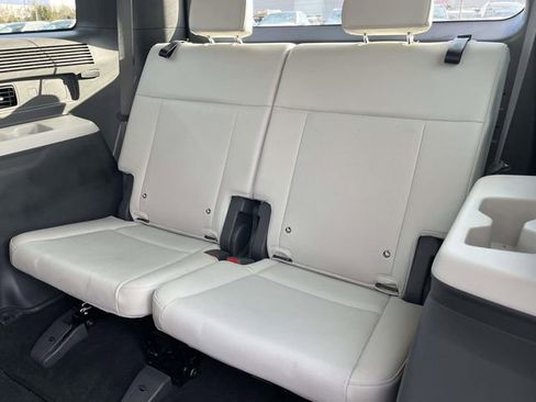 Used 2025 Hyundai Santa Fe SEL image 16