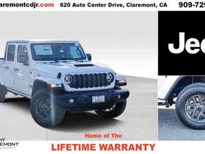New 2025 Jeep Gladiator Sport