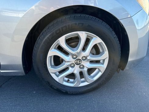 Used 2016 Scion iA image 3