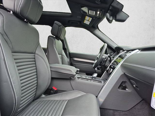 New 2026 Land Rover Discovery Limited Edition AWD/4WD image 27