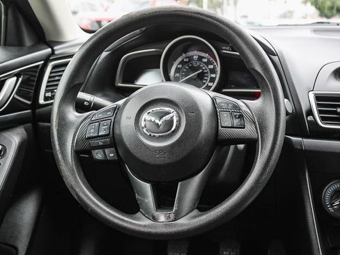 Used 2015 MAZDA MAZDA3 i Sport FWD image 15
