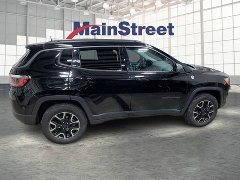 Used 2019 Jeep Compass Trailhawk w/ Leather Interior Group image 6