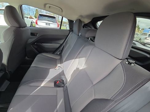 Used 2024 Subaru Crosstrek 2.0i image 6