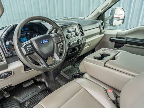 Used 2019 Ford F250 XL image 23