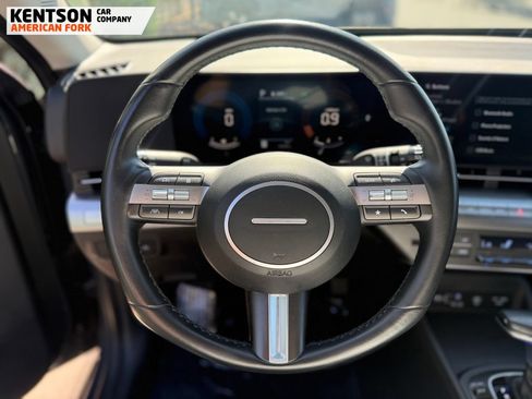 Used 2025 Hyundai Kona SEL AWD/4WD image 13