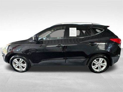 Used 2011 Hyundai Tucson GLS FWD image 8