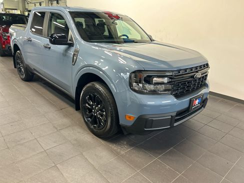 Used 2024 Ford Maverick XLT w/ XLT Luxury Package AWD/4WD image 2