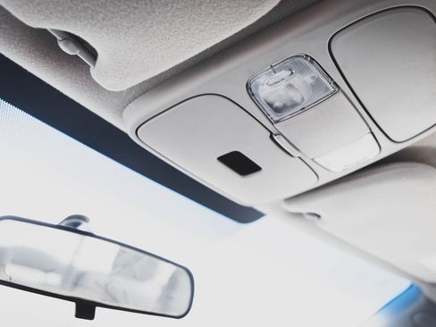 Used 2006 Toyota Sienna CE image 10