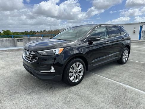Used 2024 Ford Edge Titanium AWD/4WD image 18