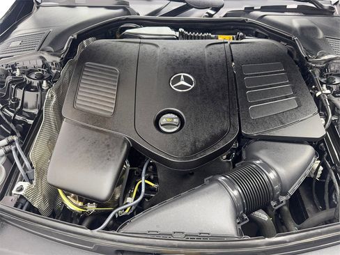 Used 2025 Mercedes-Benz C 300 Sedan image 68