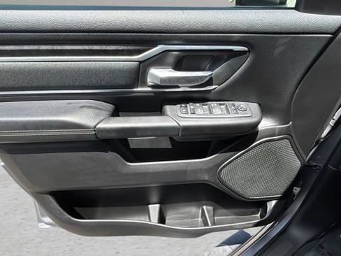 Used 2022 RAM 1500 Big Horn AWD/4WD image 17