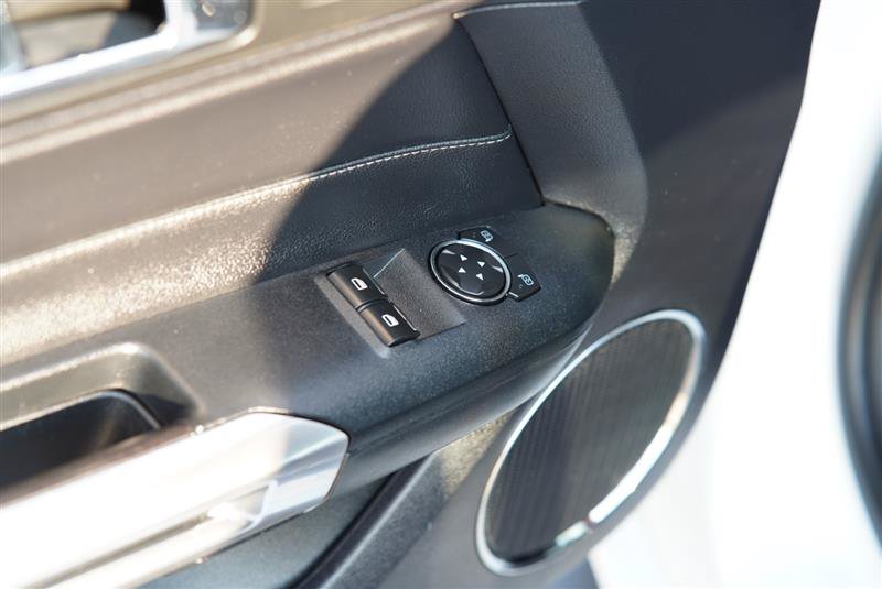 Used 2015 Ford Mustang Coupe RWD image 44