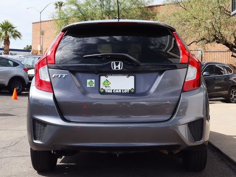 Used 2017 Honda Fit LX image 11