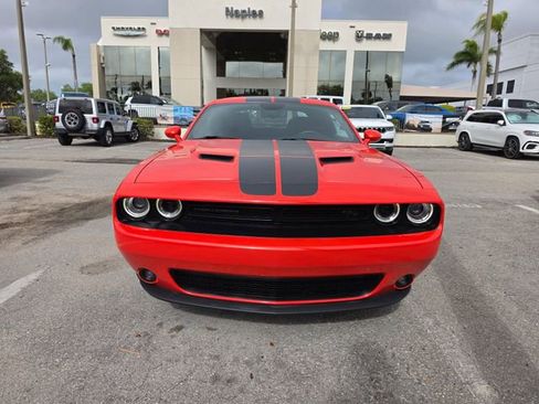 Used 2017 Dodge Challenger R/T Plus image 3