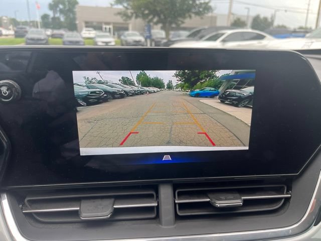 Used 2024 Chevrolet Trax LT w/ Driver Confidence Package FWD image 40