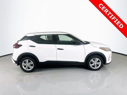 Certified 2024 Nissan Kicks S image 9