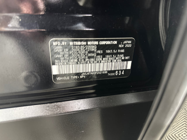 Used 2023 Mitsubishi Outlander ES AWD/4WD image 36