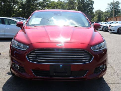 Used 2014 Ford Fusion Titanium FWD image 2