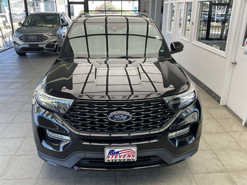 Used 2023 Ford Explorer ST-Line w/ Class IV Trailer Tow Package AWD/4WD image 27