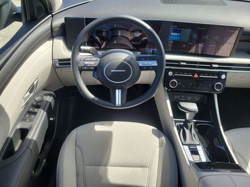 New 2026 Hyundai Tucson SEL FWD image 15