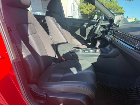 Used 2023 Honda Civic Sport image 31