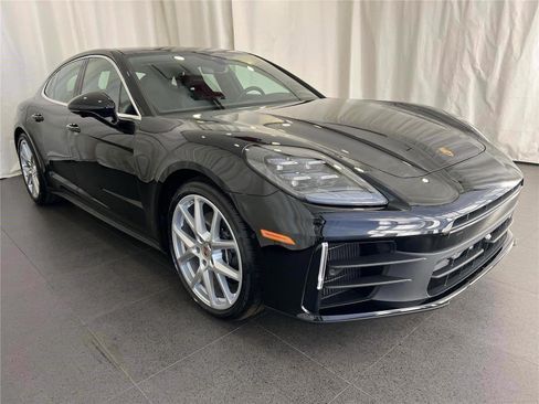 New 2026 Porsche Panamera 4 image 7
