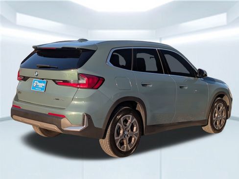Used 2023 BMW X1 xDrive28i image 6