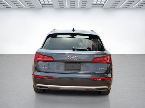 Used 2018 Audi Q5 2.0T Premium Plus w/ Premium Plus Package AWD/4WD image 9