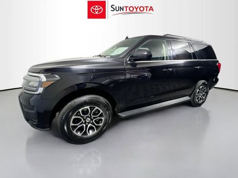 Used 2024 Ford Expedition XLT AWD/4WD image 9