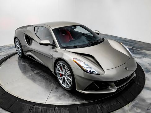 New 2026 Lotus Emira SE image 25