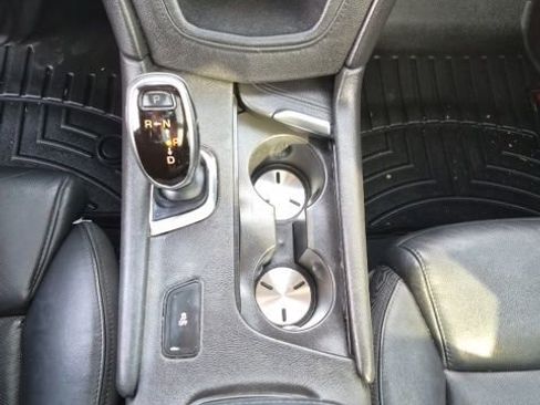 Used 2017 Cadillac XT5 Luxury image 17